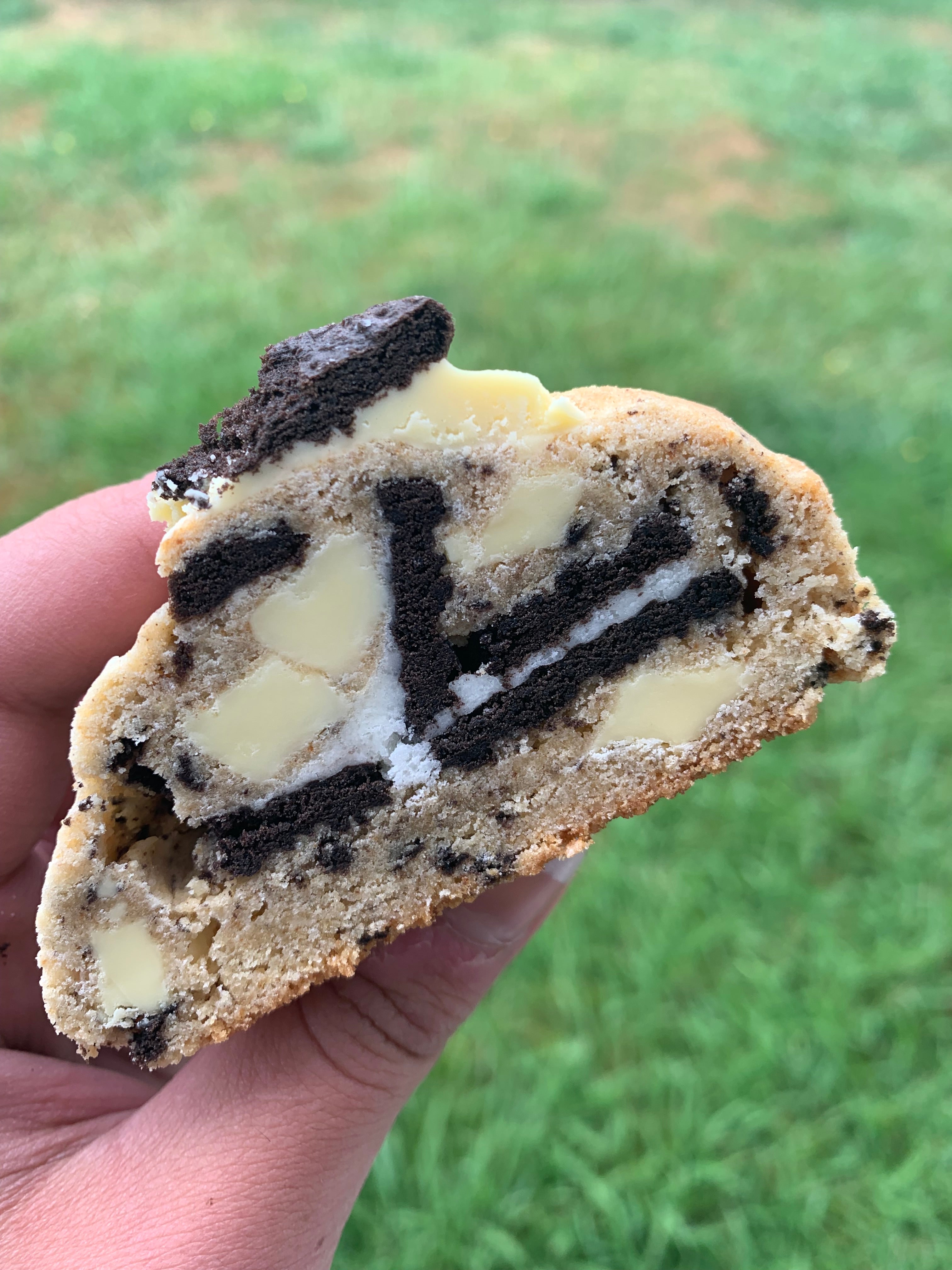 Cookies and Cream Cookie